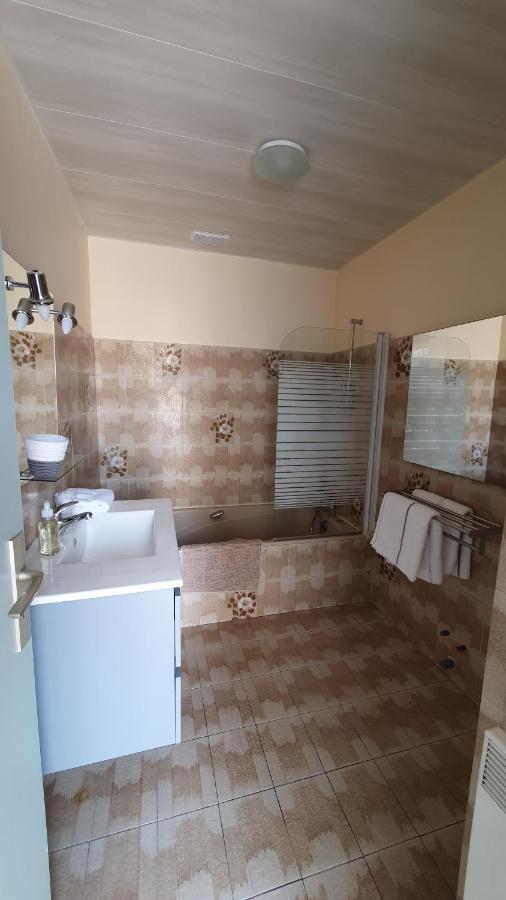 Appartement La Tour Du Sel Aigues-Mortes Zewnętrze zdjęcie